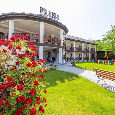 Praha Hotel Aknaszlatina Kültér fotó