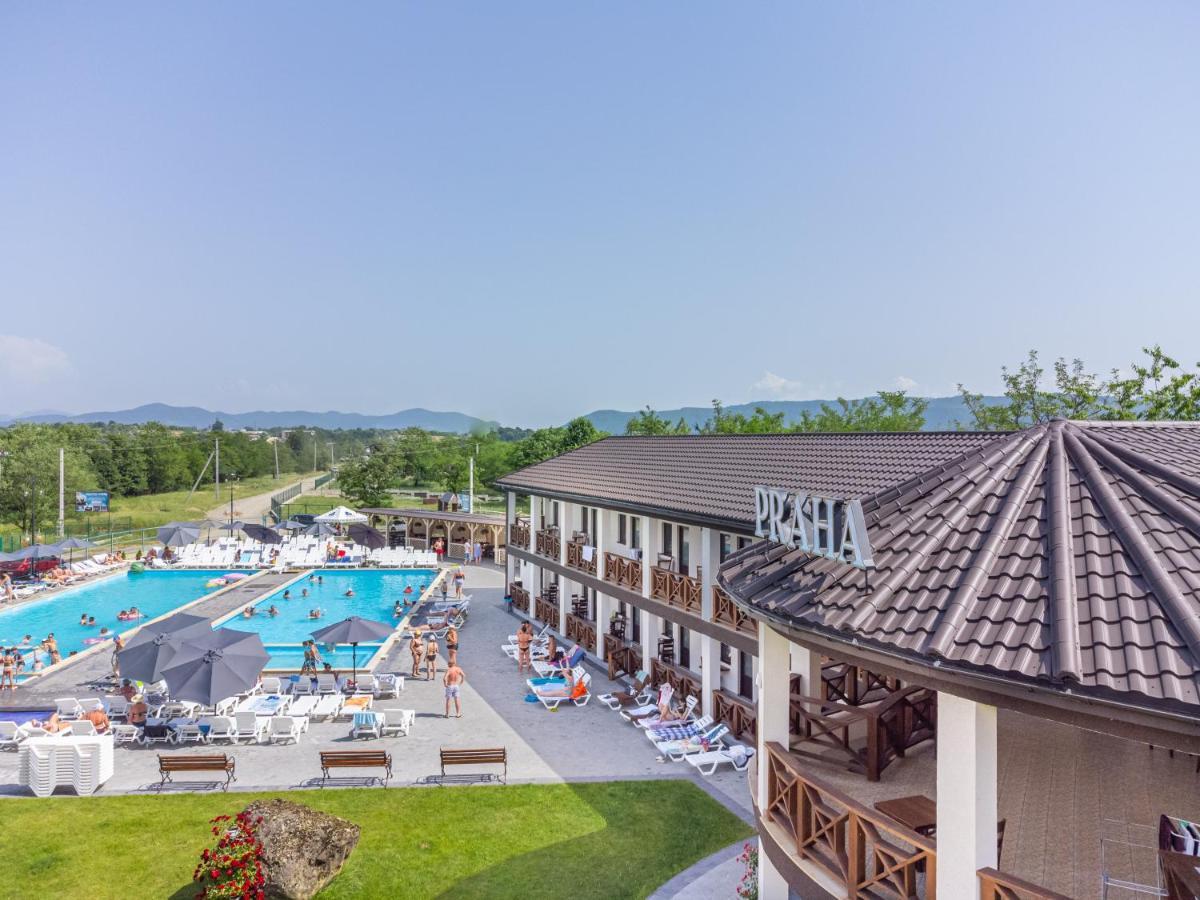 Praha Hotel Aknaszlatina Kültér fotó