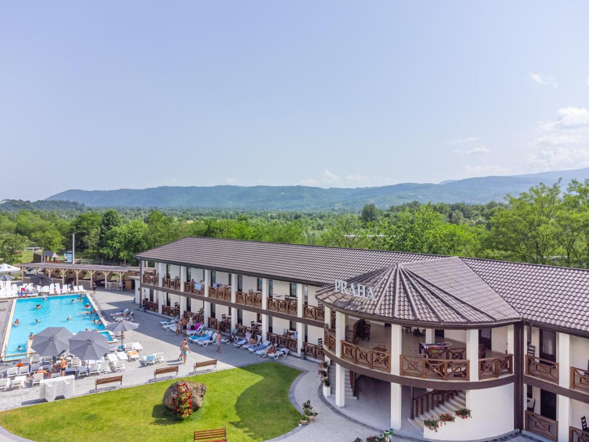 Praha Hotel Aknaszlatina Kültér fotó