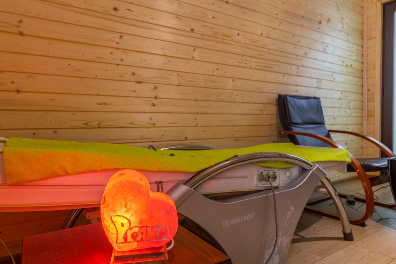 Praha Hotel Aknaszlatina Kültér fotó